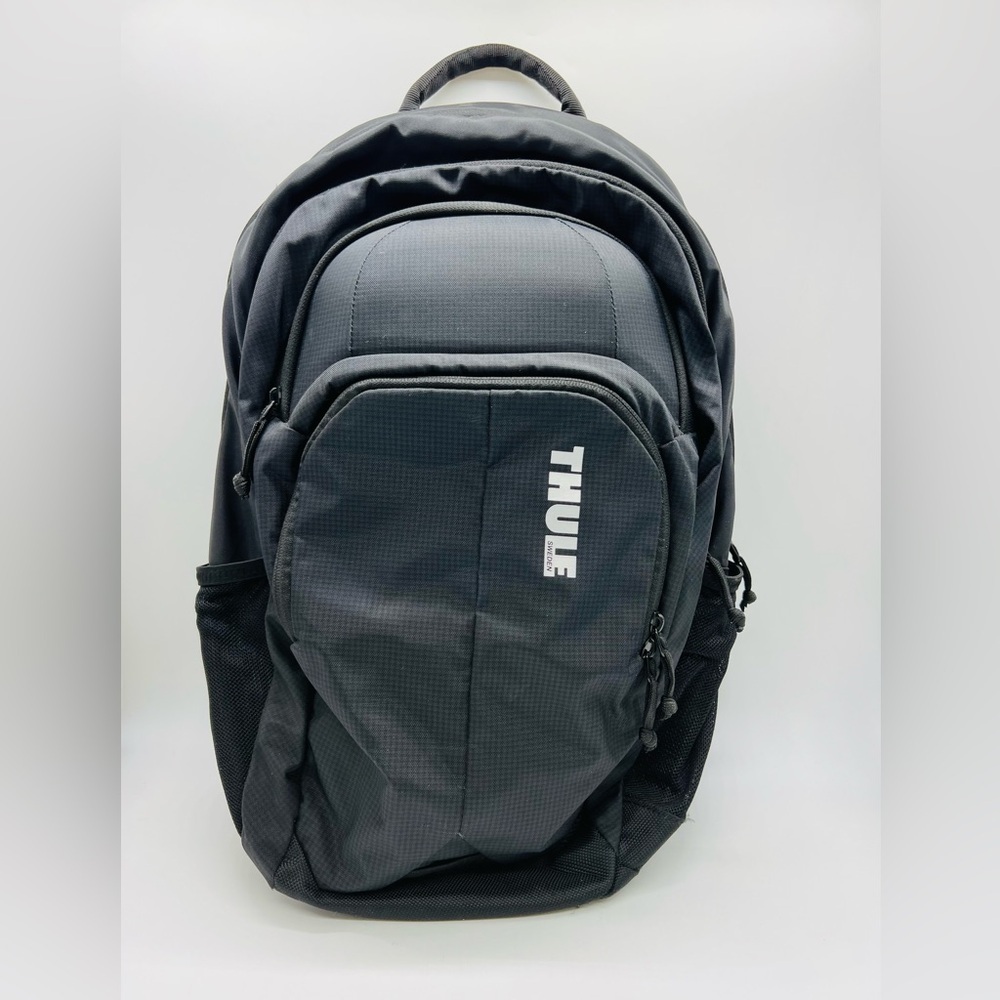 Thule Black Men's Backpack with White Logo